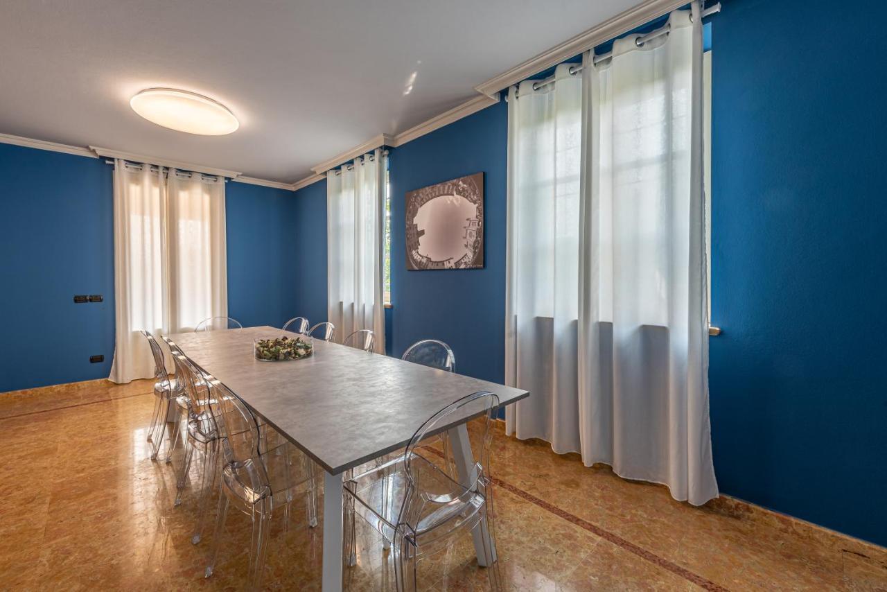 Villa Cornelia , Entire Villa With Private Pool Corneliano d'Alba エクステリア 写真