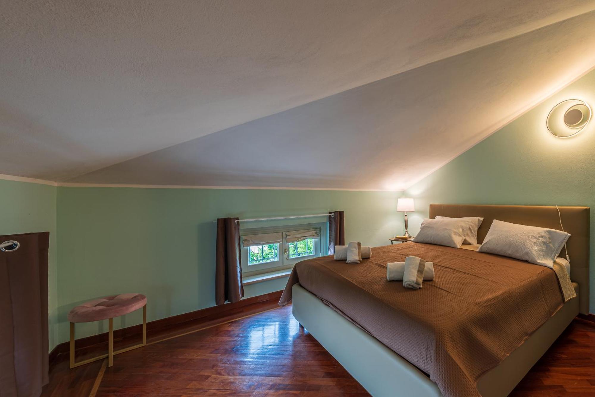 Villa Cornelia , Entire Villa With Private Pool Corneliano d'Alba エクステリア 写真