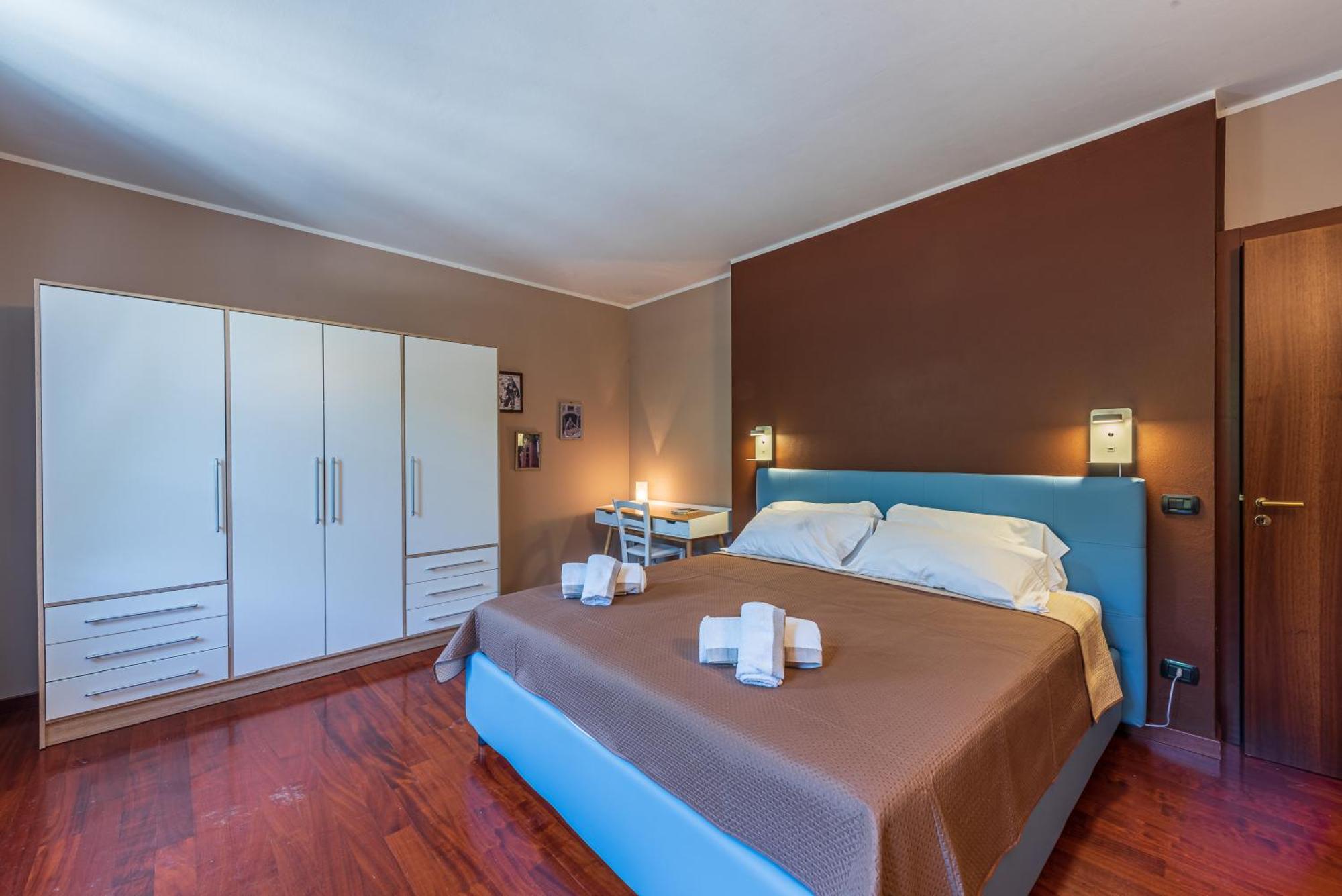 Villa Cornelia , Entire Villa With Private Pool Corneliano d'Alba エクステリア 写真