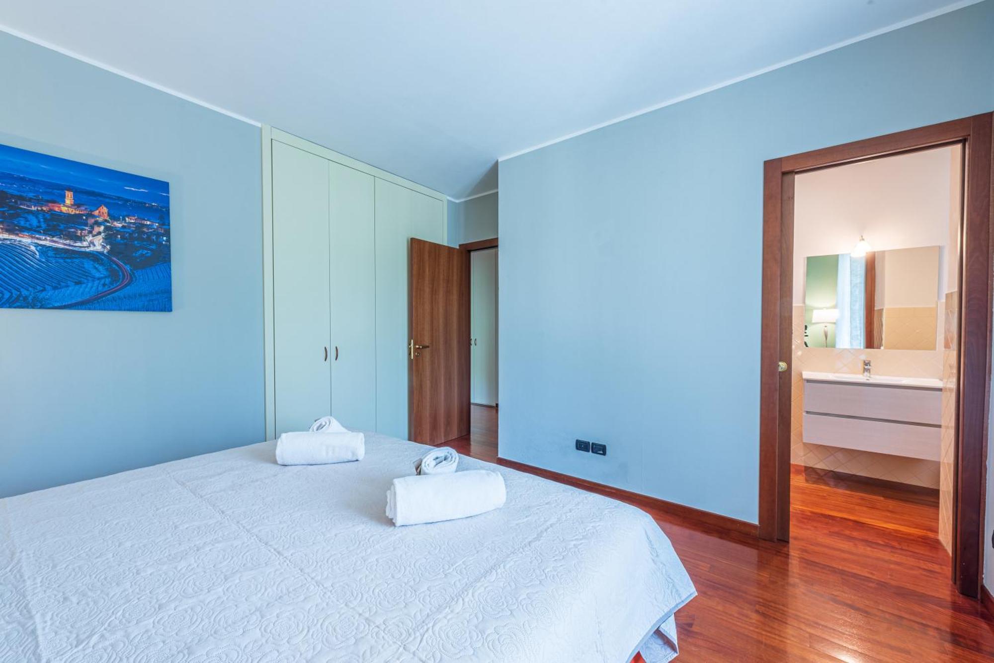 Villa Cornelia , Entire Villa With Private Pool Corneliano d'Alba エクステリア 写真